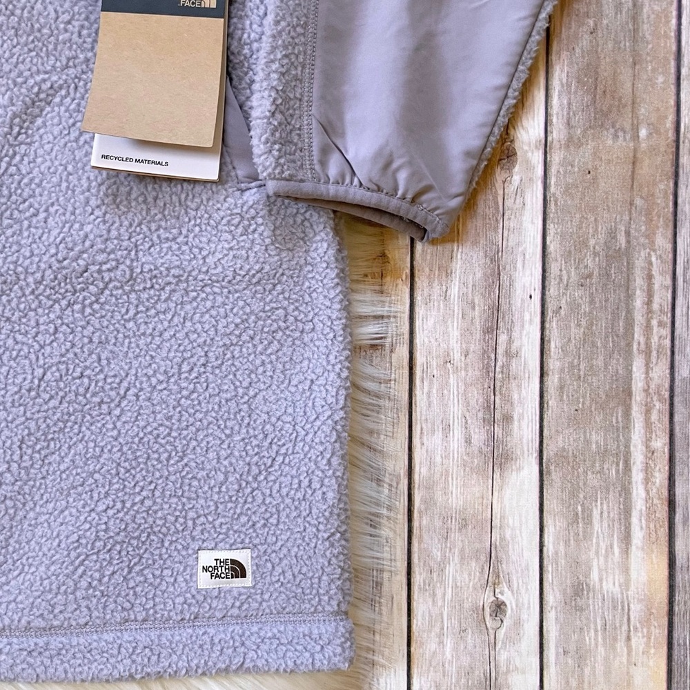 The North Face Women’s Cragmont Fleece Coat In Minimal Grey - Picture 3 of 11